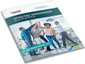 A group of people high-fives in a modern office setting, featured on a Dutch brochure about effective meetings, titled "Effectief Vergaderen in 8 Stappen."