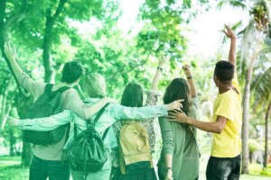 9 Citizen Engagement Examples To Inspire Your Strategy